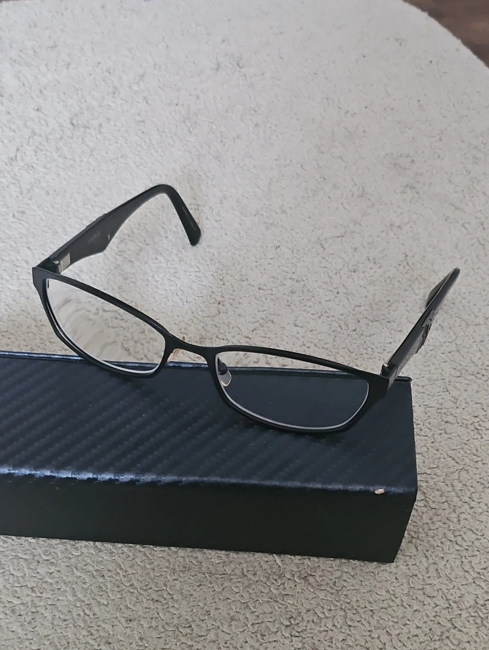 Vera Wang Designer Eyeglasses